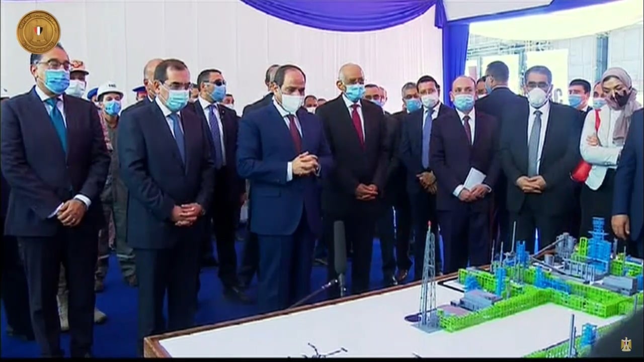 الرئيس السيسى يفتتح مصفاة المصرية للتكرير