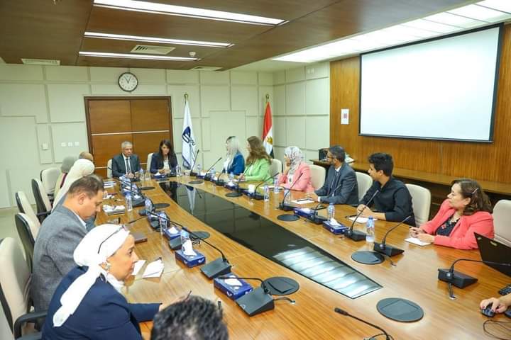 د. رانيا المشاط وزيرة التعاون الدولي تلتقي قيادات الجامعة العربية المفتوحة في مصر