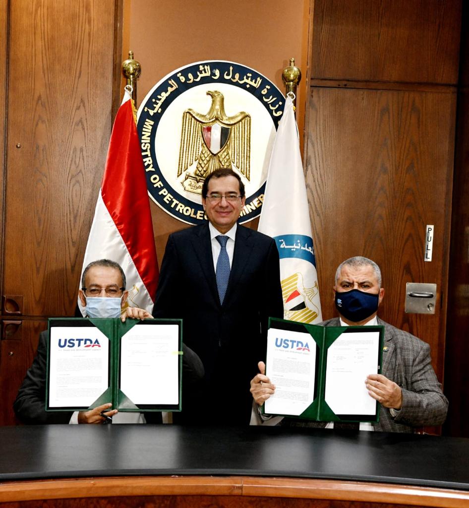 توقيع اتفاقيتين مع وكالة التنمية والتجارة الأمريكية لدعم تطوير مصافى التكرير المصرية