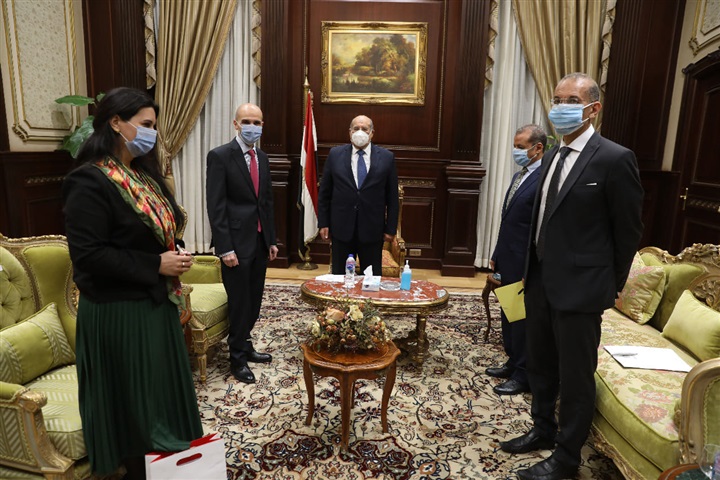 رئيس مجلس الشيوخ يستقبل سفير جورجيا بالقاهرة