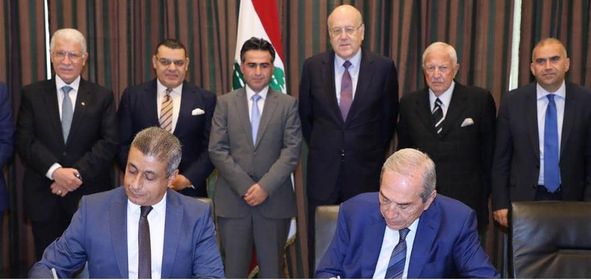 رئيس وزراء لبنان يشهد توقيع عقد تطوير ميناء طرابلس  مع المقاولون العرب