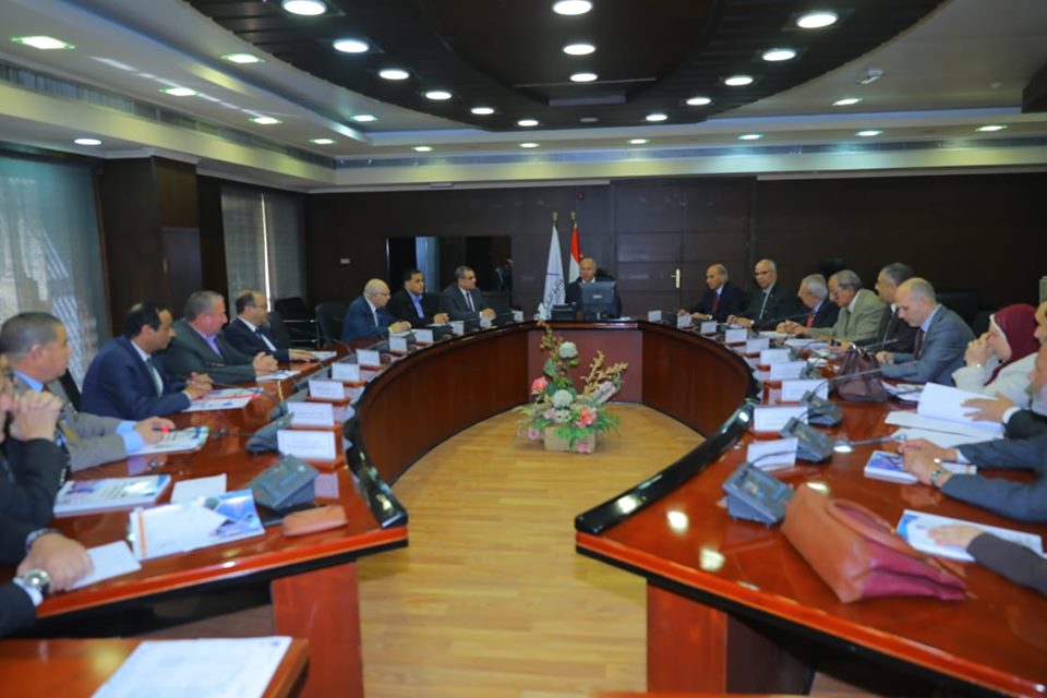 وزير النقل يترأس اجتماع الجمعية العمومية العادية لشركة المركز الطبى لسكك حديد مصر
