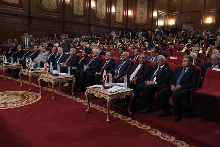 وزير التعليم العالي يشهد حفل أكاديمية الشروق بمناسبة تخريج دفعة 