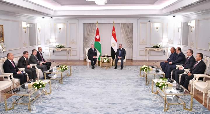 استقبل السيد الرئيس عبد الفتاح السيسي، اليوم بمطار العلمين الدولي، جلالة الملك عبد الله الثاني ابن الحسين عاهل الأردن