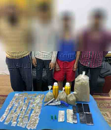 ضبط أربعة أشخاص بالقاهرة لقيامهم بتصنيع مخدر الإستروكس وبحوزتهم 3 كيلوجرام من ذات المخدر بقصد الإتجار