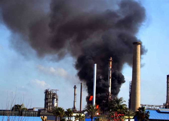 أصيب 7 من العاملين بشركة العامرية للبترول، إحدى شركات تكرير البترول في مجمع الشركات بمنطقة «مرغم»