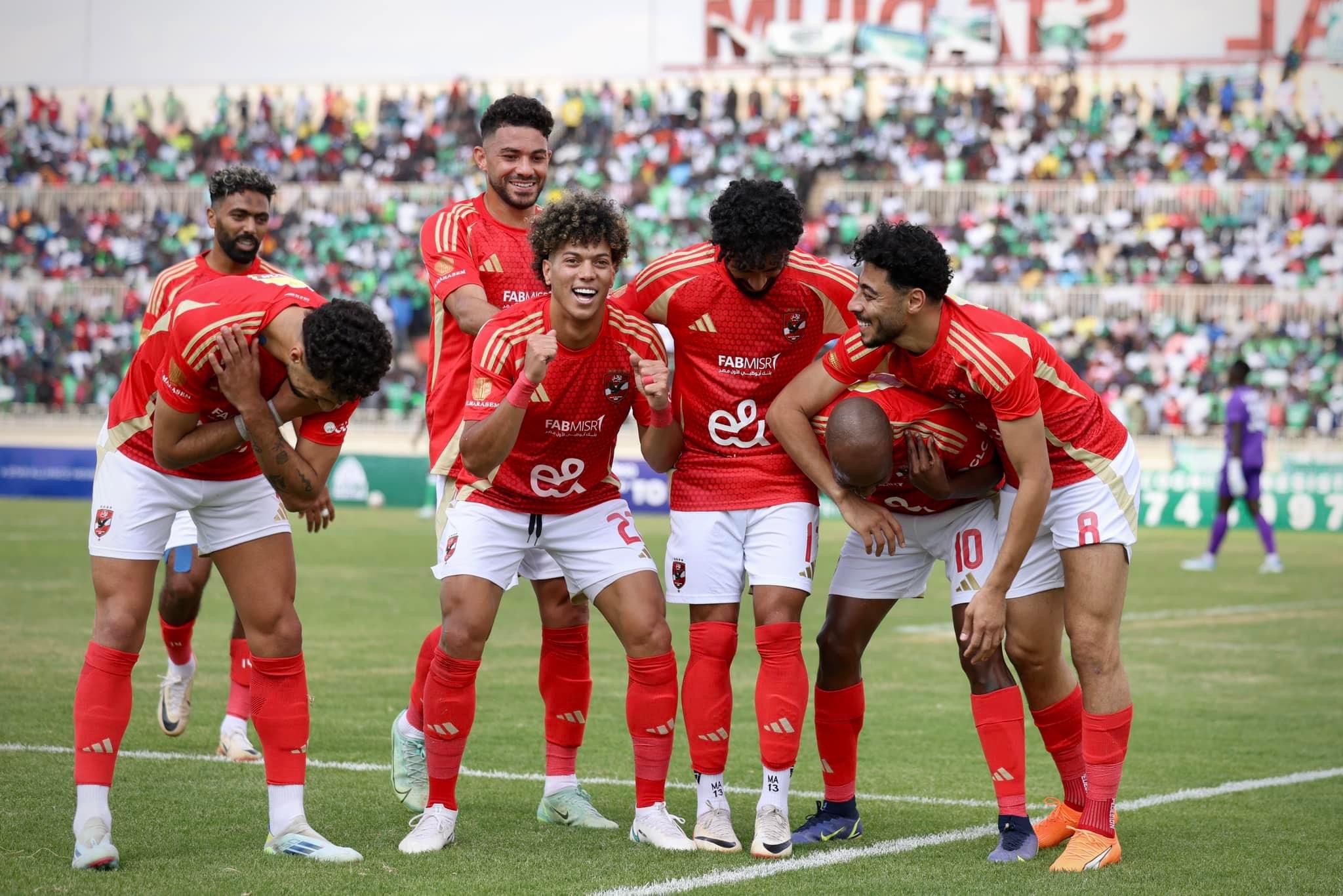 الأهلي يكتسح جورماهيا الكيني بثلاثية نظيفة في ذهاب دور الـ 32 لدوري أبطال إفريقيا.