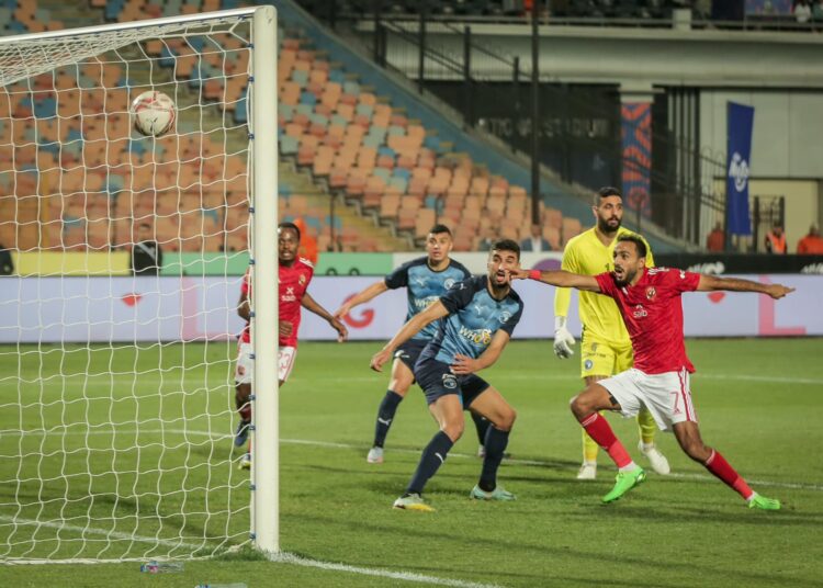 الأهلي يكتسح بيراميدز بثنائية مقابل هدف ويتوج بطلًا لكأس مصر للمرة 38 في تاريخه.