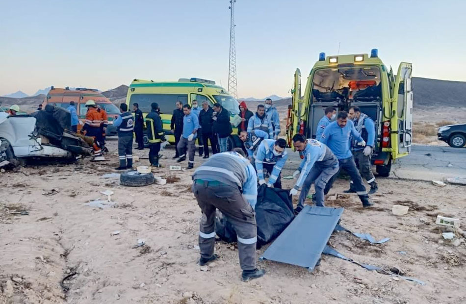 بالأسماء.. ارتفاع ضحايا حادث الطريق الدولي في جنوب سيناء إلى 34 حالة وفاة وإصابة