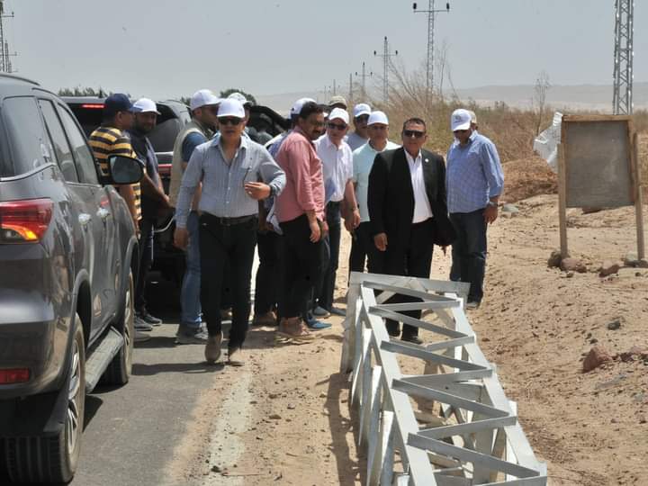 اللواء عمرو عبد الوهاب رئيس شركة تنمية الريف المصرى الجديد إطلاق التيار الكهربائى بأراضى مشروع ال ١.٥ مليون فدان فى منطقة الطور بشكل جزئى