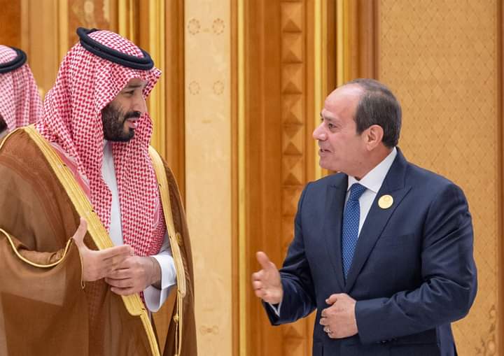 التقى السيد الرئيس عبد الفتاح السيسي اليوم في الرياض مع الأمير محمد بن سلمان بن عبد العزيز آل سعود، ولي عهد المملكة العربية السعودية رئيس مجلس الوزراء