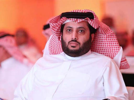 يرد تركي آل الشيخ على أنباء تحمله صفقة جديدة لـ الأهلي بعد رحيل رمضان صبحي.