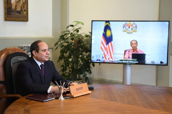 تلقى السيد الرئيس عبد الفتاح السيسي اليوم اتصالاً عبر تقنية الفيديو كونفرانس من السيد محيي الدين ياسين، رئيس وزراء ماليزيــا