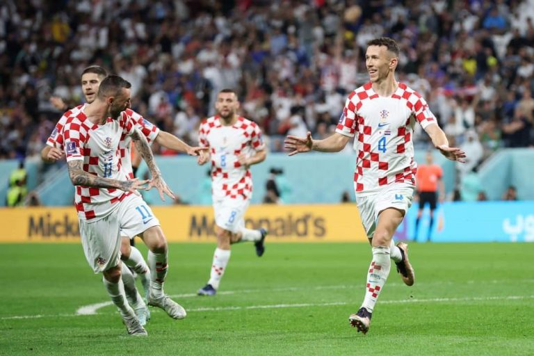 كرواتيا تكتسح اليابان بركلات الترجيح وتتأهل ألي ربع نهائي كأس العالم قطر 2022