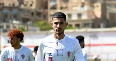 جلسة بين أحمد فتوح وجوميز فى الزمالك بعد انتهاء أزمته.