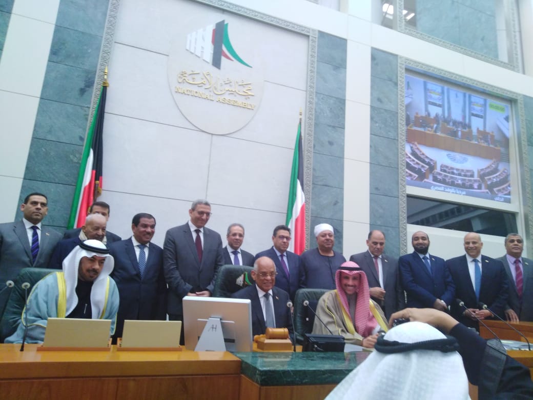 عبدالعال يلتقي مع رئيس مجلس الأمة الكويتي