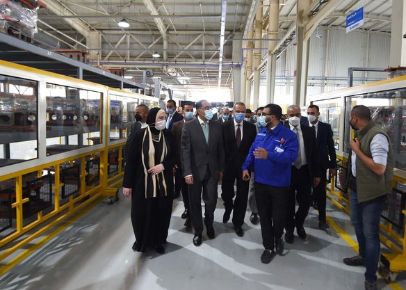 رئيس الوزراء ووزيرة الصناعة ومحافظ القليوبية يفتتحون المُجمّع الصناعي لمجموعة 
