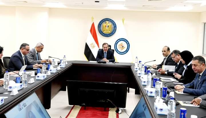 عقدت اللجنة العليا المنظمة لمؤتمر ومعرض مصر الدولى للطاقة 