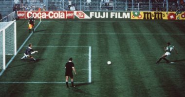  البلدوزر يسجل الهدف الوحيد للفراعنة فى مونديال 1990.. قصة هدف.