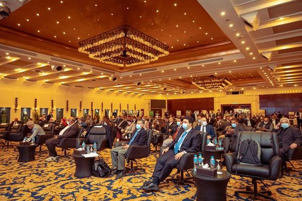 - وزيرا السياحة والآثار والبيئة ومحافظ جنوب سيناء في الجلسة الافتتاحية لورشة عمل 