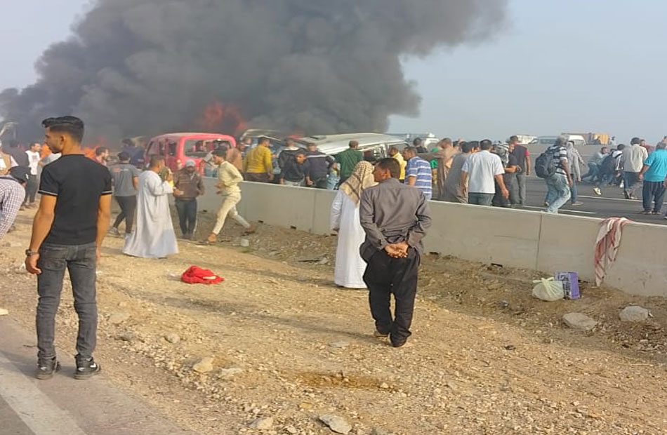  وفاة 32 شخصًا وإصابة 63 آخرين في حادث طريق إسكندرية الصحراوي