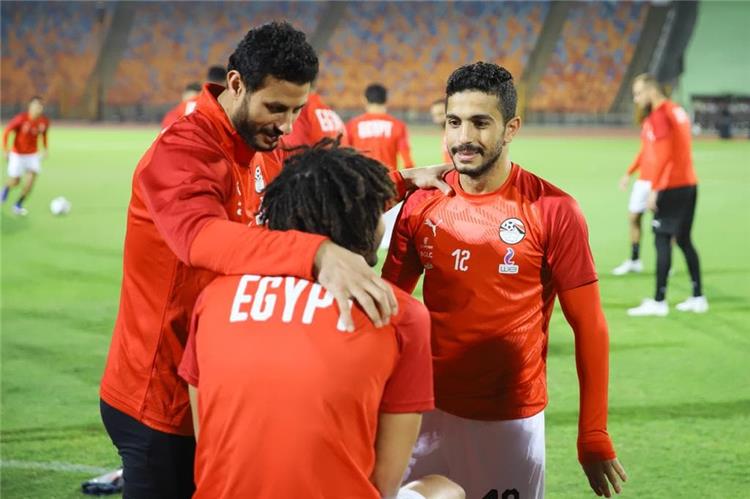 طبيب منتخب مصر يكشف سبب تغيير أيمن أشرف في مباراة توجو.. ليس مصابًا.