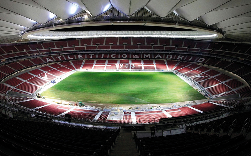 يسمح أتليتكو مدريد بإقامة مباريات ريال مدريد على ملعبه.