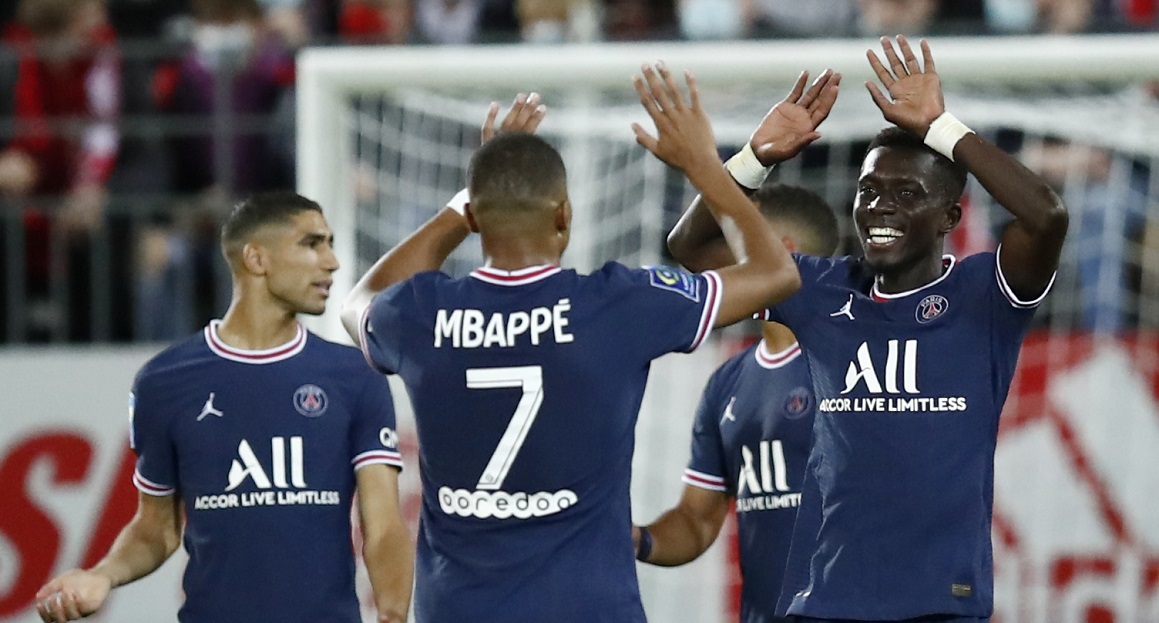 باريس سان جيرمان يفوزعلي بريست برباعيه في الدوري الفرنسي.