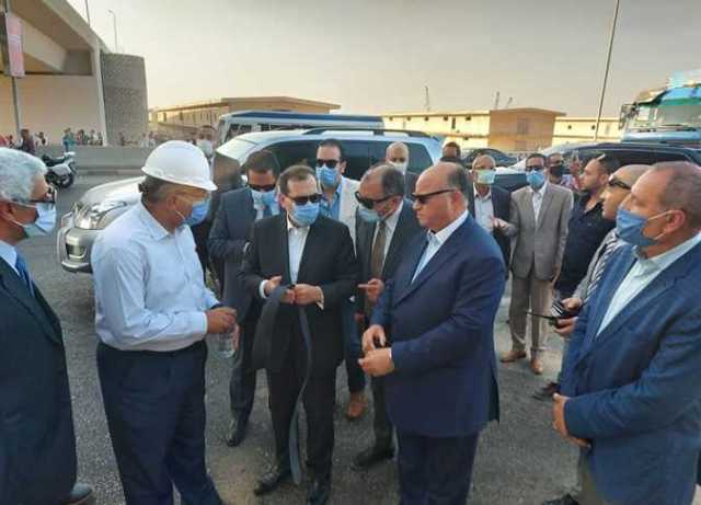 وزير البترول ينتقل إلى موقع حادث حريق خط خام شقير مسطرد بطريق إسماعيلية الصحراوى