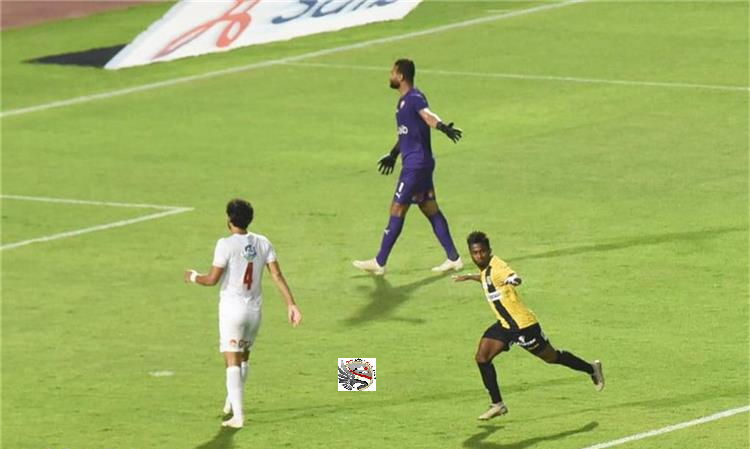 المقاولون العرب يكتسح بفوز وتألق علي الزمالك ب 9 لاعبين بهدفين مقابل هدف بالدوري.