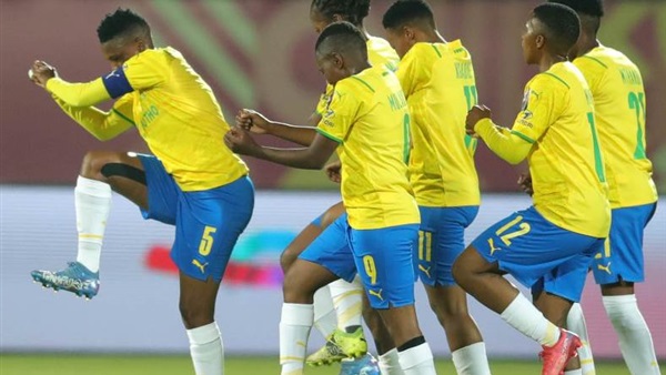 صن داونز يفوز على بترو أتلتيكو بثنائية نظيفة في الدوري الإفريقي.