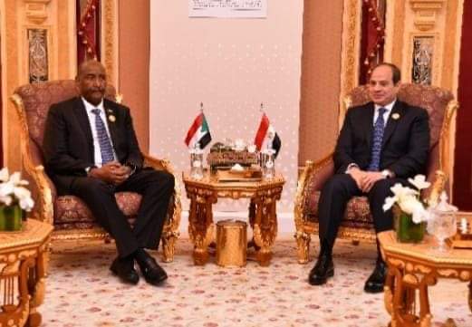 التقى السيد الرئيس عبد الفتاح السيسي اليوم في الرياض مع الفريق أول ركن عبد الفتاح البرهان، رئيس مجلس السيادة السوداني.