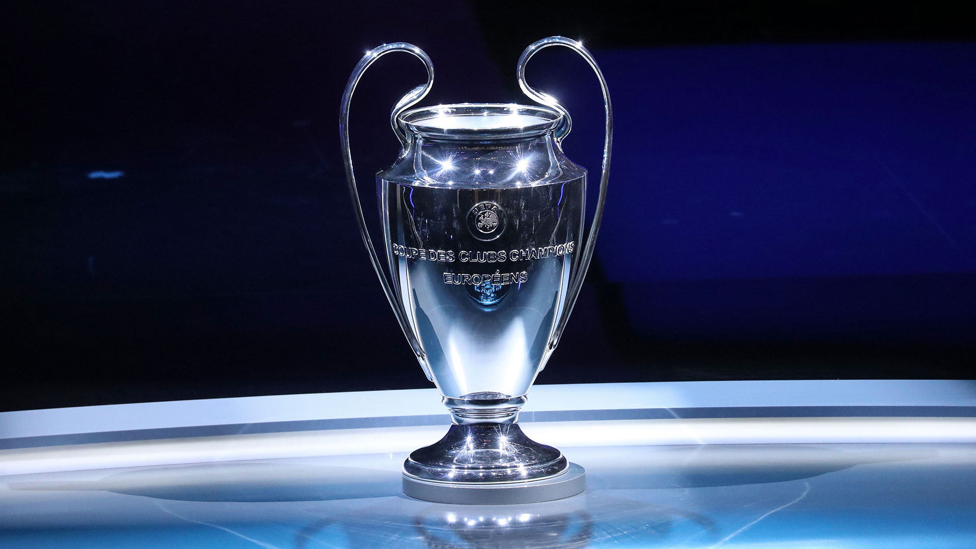 دوري أبطال أوروبا: موسم 2022-2023 ينطلق مبكراً وينتهى متأخراً.