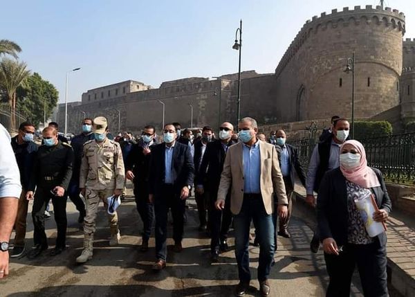 رئيس الوزراء يتفقد عدداً من مشروعات التطوير  لإعادة إحياء القاهرة التاريخية