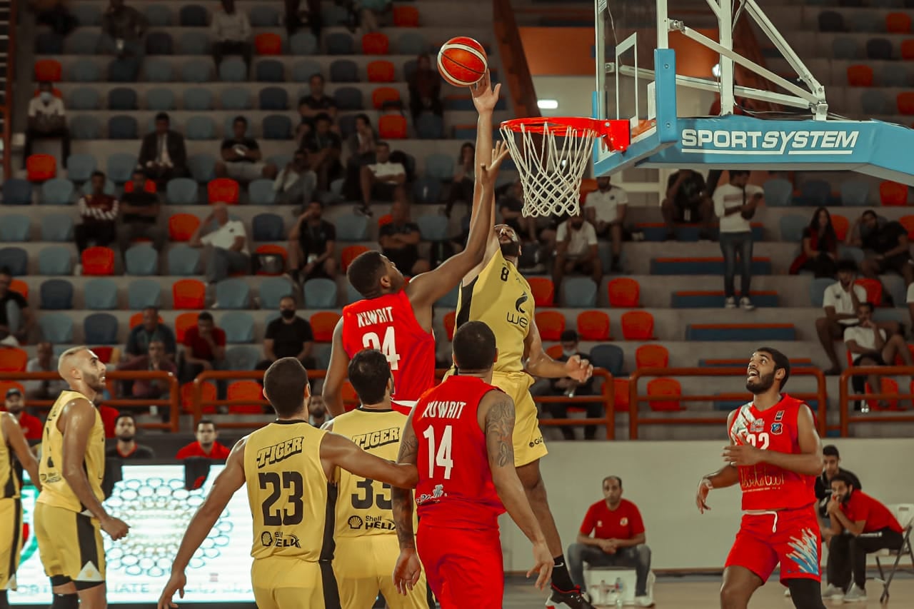 الأهلي يتوج بلقب البطولة العربية لكرة السلة.