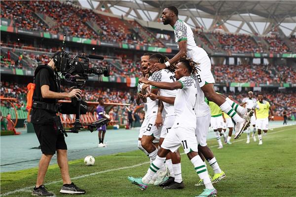 منتخب نيجيريا يفوز على كوت ديفوار بهدف نظيف في عقر داره بكأس الأمم الأفريقية.